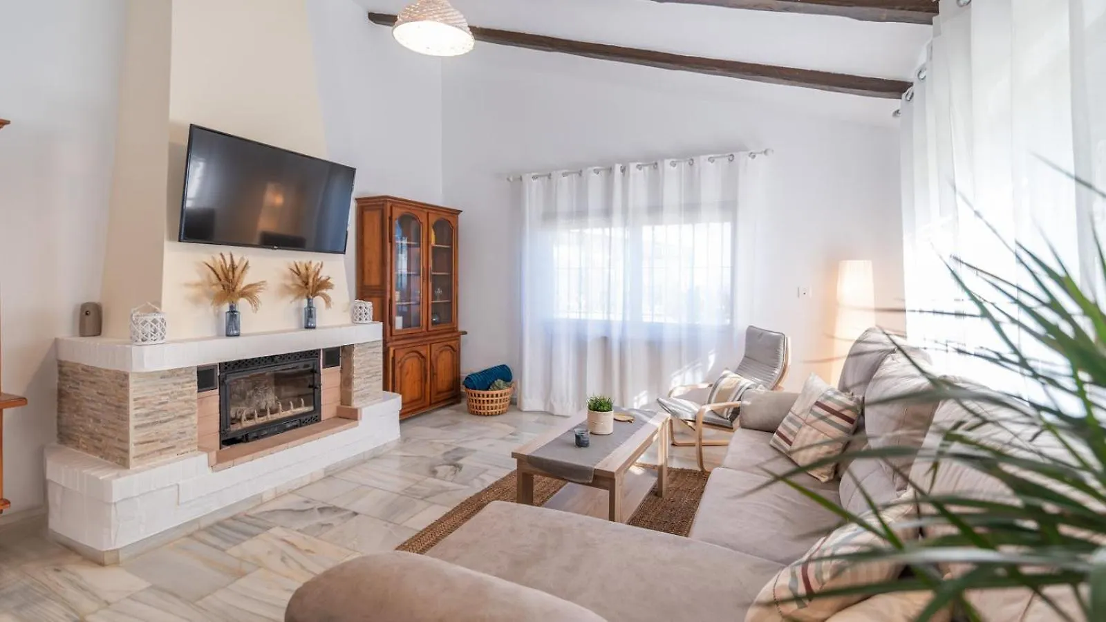 Villa Universal Beauty Resort Torrox By Ruralidays