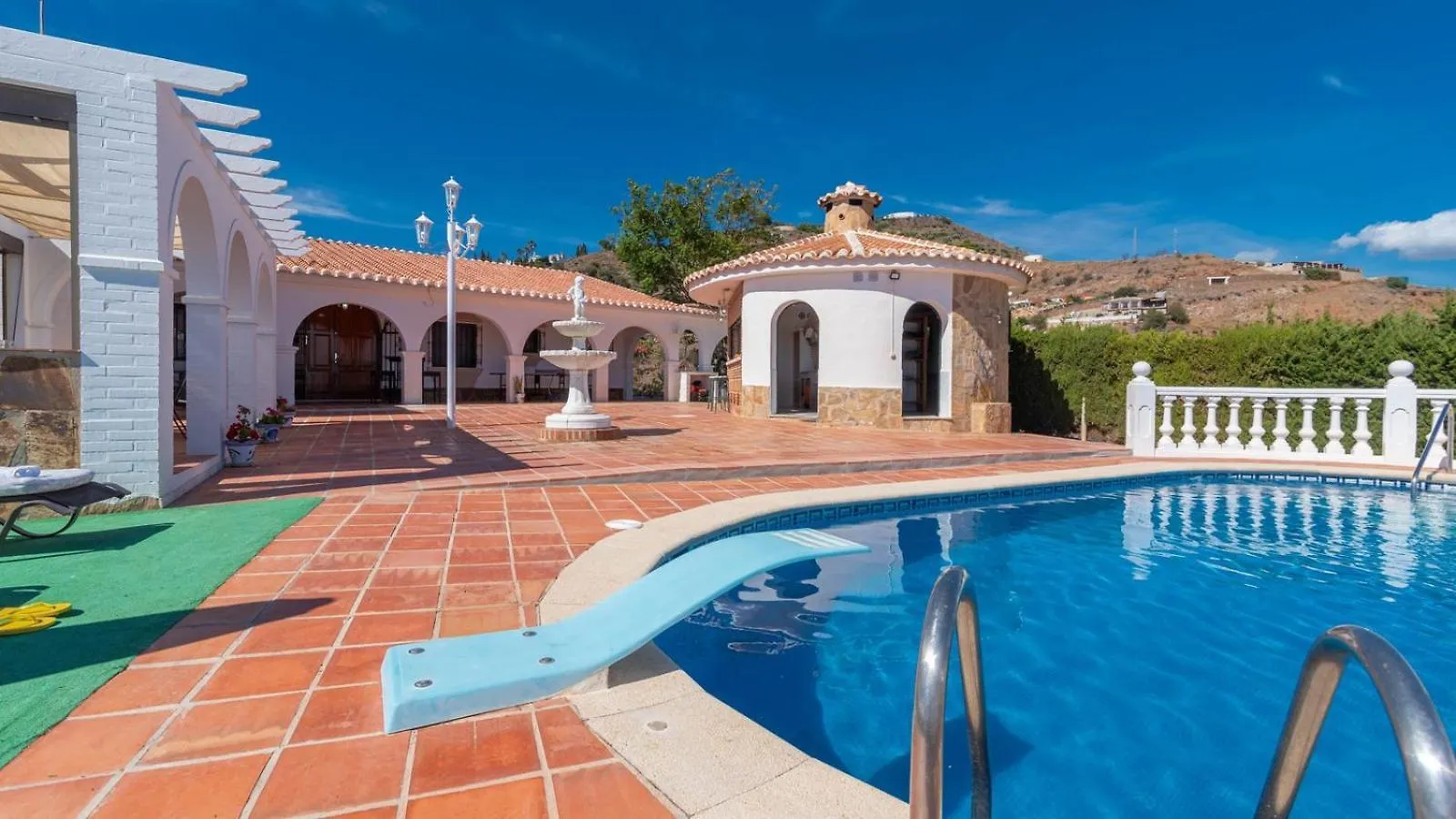 Villa Universal Beauty Resort Torrox By Ruralidays Spain